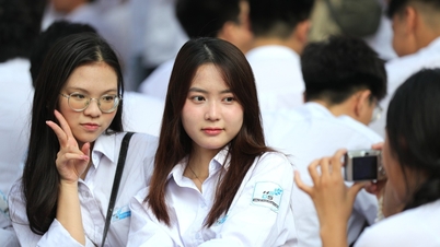 Hanoi National University is sending 15,000 students to study at Hoa Lac campus.