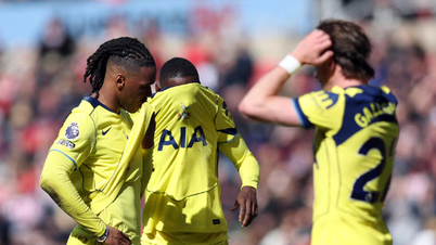 A Tottenham Hotspur szabadesése