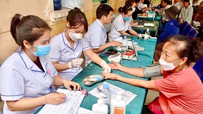 Über 1.500 Menschen nahmen an der Tuberkulose-Vorsorgeuntersuchung in Dong Yen teil.