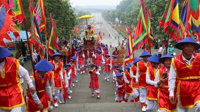 ប៉ូលីសភូថូប្រកាសព័ត៌មានបង្វែរចរាចរណ៍សម្រាប់ទិវារំលឹកវិញ្ញាណក្ខន្ធស្តេចហ៊ុង ឆ្នាំ២០២៦។
