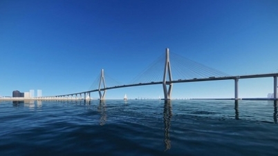 The main Phu My 2 bridge, measuring 55 meters high and 250 meters wide, has been standardized to ensure sufficient clearance for navigation.