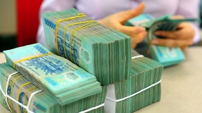 آج 14 اپریل 2026 کو کئی بینکوں میں بینک سود کی شرحیں گرتی رہیں۔
