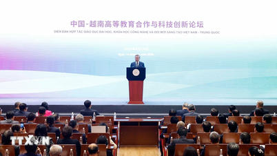 Sekretaris Jenderal dan Presiden mengunjungi dan menyampaikan pidato kebijakan di Universitas Tsinghua.