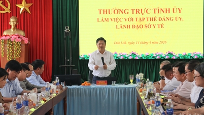İl Parti Sekreteri Luong Nguyen Minh Triet, Sağlık Bakanlığı bünyesinde çalışmaktadır.