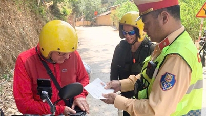 Zpřísnit řízení zážitkových zájezdů na motocyklech a skútrech.