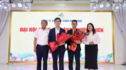 Algemene vergadering van de haven van Nghe Tinh 2026: Implementatie van een reeks strategische oplossingen gericht op het versterken van de concurrentiekracht en duurzame ontwikkeling.