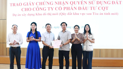 Lao Cai komited untuk mengeluarkan sijil hak penggunaan tanah kepada pelabur dalam masa hanya 24 jam.