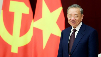 Secretarul general și președintele To Lam călătorește cu un tren de mare viteză în China.