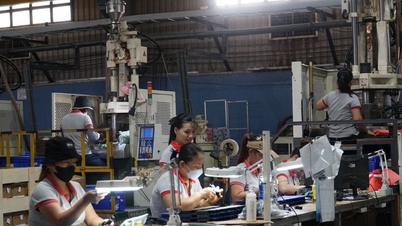 Noul aspect al parcurilor industriale: Implementarea fabricilor inteligente.