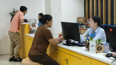 Nhiều chủ thuê bao đi xác thực vì hiểu nhầm 'sẽ bị khóa SIM'