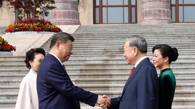 Gambaran keseluruhan majlis menyambut lawatan negara Setiausaha Agung dan Presiden To Lam ke China.