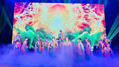 Uniwersytet Kultury w Hanoi zorganizował krajową konferencję naukową na temat Rezolucji nr 80-NQ/TW.
