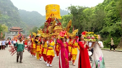 Ninh Binh: Mempercepatkan persiapan untuk Festival Hoa Lu 2026 mengikut jadual, memastikan keselamatan dan kualiti.