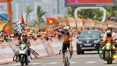 El ciclista de Dong Thap ganó la etapa 12 de la Copa de Televisión de Ciudad Ho Chi Minh 2026.