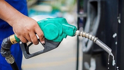 Les douanes ont envoyé un avis urgent concernant l'application d'un taux d'imposition de 0 % sur l'essence et le carburant d'aviation à compter du 16 avril 2026.
