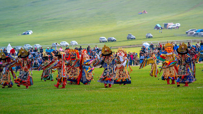 Wisata musim panas ke Mongolia: Waktu terbaik untuk menjelajahi padang rumput dan budaya nomaden.