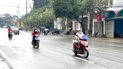 Amaran hujan lebat setempat, puting beliung, kilat dan hujan batu di wilayah ini.