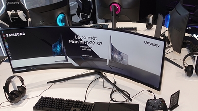 Samsung melancarkan monitor melengkung Odyssey G7 dan G9 untuk pemain permainan video.