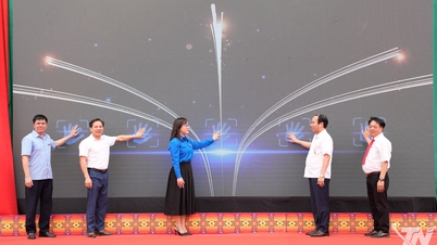 Slavnostní zahájení Dne knihy a čtenářské kultury v provincii Thai Nguyen