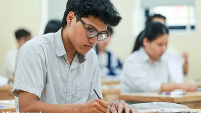Idag börjar kandidaterna provanmälan till gymnasieexamen.