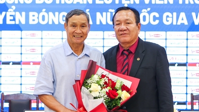 L'entraîneur Hoang Van Phuc : ​​L'équipe féminine vietnamienne est déterminée à reconquérir la médaille d'or aux Jeux d'Asie du Sud-Est.