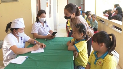 Preventing hand, foot, and mouth disease