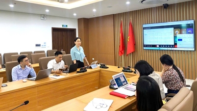 Ministerstvo vnitra provincie Cao Bang spolupracuje s Vietnamskou poštovní a telekomunikační skupinou na vývoji softwarového systému pro hodnocení kolektivní a individuální výkonnosti v rámci politického systému provincie Cao Bang.