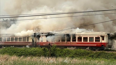Dois vagões de trem pegaram fogo na linha ferroviária Hanói-Hai Phong.