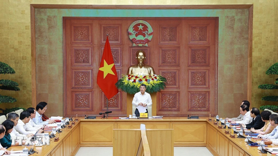 Premier Le Minh Hung: Maak regelmatig de voortgang van het werk van ministeries en agentschappen openbaar.