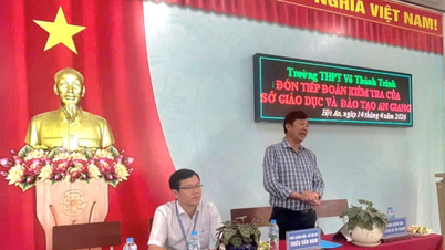 An Giang inspiserer forberedelsene til avgangseksamenen fra videregående skole i 2026.