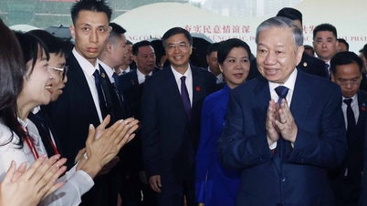 The General Secretary and President attended the launching ceremony of the Vietnam-China Border People's Festival.