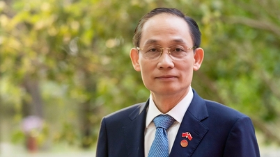 ផ្តល់អាទិភាពដល់ការអភិវឌ្ឍផ្លូវដែក ផ្លូវល្បឿនលឿន ភស្តុភារកម្ម និងការឆ្លងកាត់ព្រំដែនឆ្លាតវៃជាមួយប្រទេសចិន។