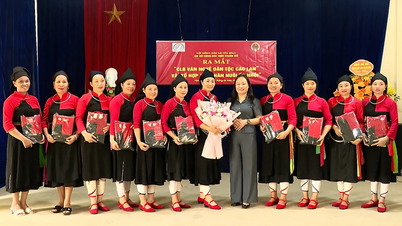 Yen Binh startar Cao Lan-klubben för etnisk konst och kultur.