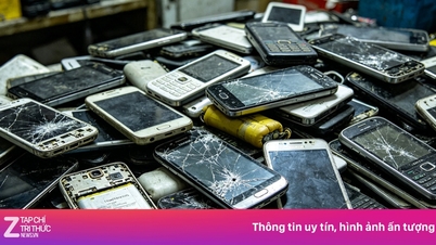 Boblen av brukte mobiltelefoner har sprakk.