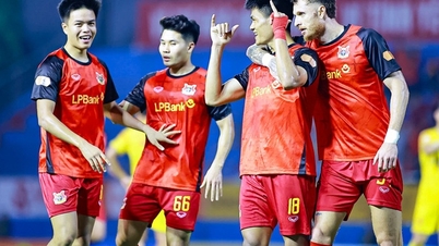 O vídeo mostra Le Van Thuan marcando mais um gol e ajudando o Ninh Binh FC a vencer a partida.
