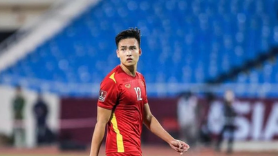 A polícia de Hanói mantém o zagueiro da seleção vietnamita até 2028.