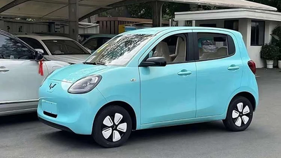 वियतनाम में Wuling Macaron 2026 इलेक्ट्रिक कार देखें, जिसकी कीमत मात्र 249 मिलियन VND है।