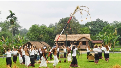 राजधानी के मध्य में चू रु जातीय समूह का अनूठा फसल उत्सव।
