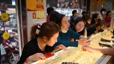 Giá vàng chiều nay 19/4/2026: Giá vàng SJC, giá vàng nhẫn 9999 và giá vàng thế giới