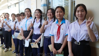 សិស្សជិត ១.៥៥០ នាក់បានឈ្នះរង្វាន់ក្នុងការប្រឡងសិស្សពូកែថ្នាក់មធ្យមសិក្សាទុតិយភូមិកម្រិតខេត្ត។
