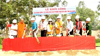 The People's Committee of O Lam commune commenced construction of the Kenh Suon 2 bridge.
