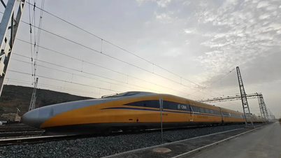 A kínai nagysebességű vonatok elképesztő, 385 km/h-s sebességet érnek el.
