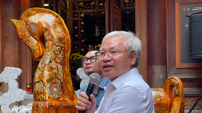 ការស្វែងរកដំណោះស្រាយដើម្បីរក្សាអត្តសញ្ញាណនៃសម្ភារៈខ្មុក ខណៈពេលដែលសម្របខ្លួនទៅនឹងតម្រូវការសហសម័យ។