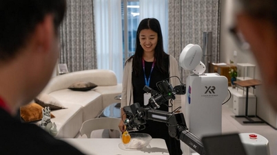 Chinese robot cleaning services are gaining international attention.