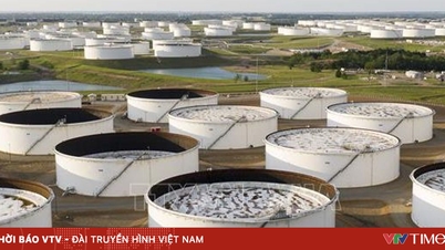 США продовжують видобувати нафту зі своїх стратегічних резервів.