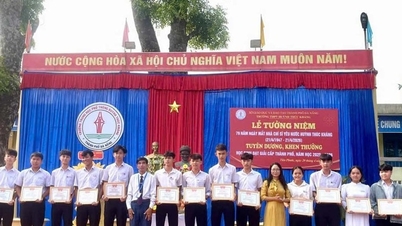 រំលឹកខួបលើកទី ៧៩ នៃមរណភាពរបស់លោក ហ៊ុយញ ធុក ខាង