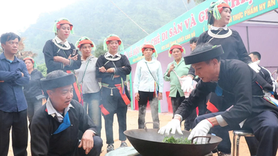 Een ode aan de waarde van het traditionele Shan Tuyet-theebereidingsambacht in Cao Bo.