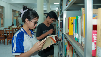 Ter gelegenheid van de Vietnamese Dag van het Boek en de Leescultuur (21 april) en de Wereldboek- en Auteursrechtdag (23 april): "Het vuur aanwakkeren" van de leescultuur in de gemeenschap.