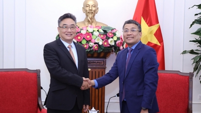 Posilování obchodních vztahů a podpora investic ASEAN-Čína.
