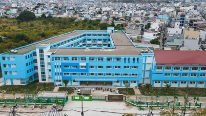 De eerste school die op het terrein van de begraafplaats Bình Hưng Hòa is gebouwd, is voltooid.